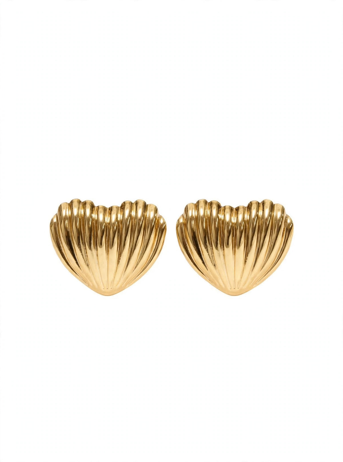 Aria - Gold Seashell Heart Stud Earrings | Trendy
