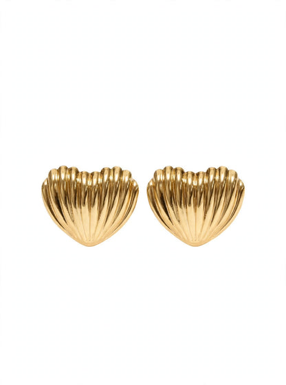 Aria - Gold Seashell Heart Stud Earrings | Trendy